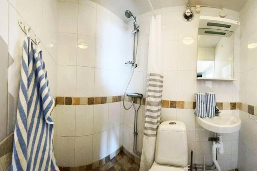 Captivating Harbor View Suite Östhammar Εξωτερικό φωτογραφία